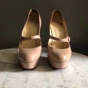 Christian Louboutin 39.5 beige Mary Jane heel